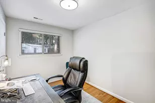 7213 Calamo St, Springfield, VA 22150 - Photo 30