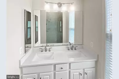 4967 Lakeside Crossing, Chantilly, VA 20151 - Photo 26