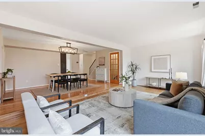 7446 Fountain Head Drive, Annandale, VA 22003 - Photo 8