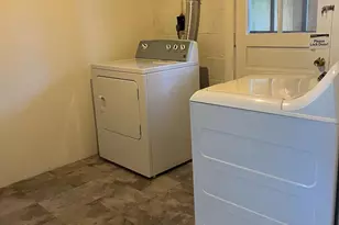 2306 Barbour Rd, Falls Church, VA 22043 - Photo 32