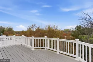 8002 Samuel Wallis St, Lorton, VA 22079 - Photo 18