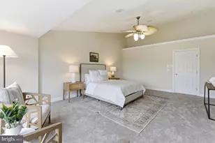 8002 Samuel Wallis St, Lorton, VA 22079 - Photo 32