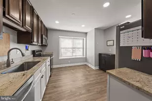 10266 Fern Pool Ct, Burke, VA 22015 - Photo 6