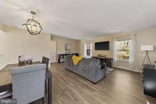 10266 Fern Pool Ct, Burke, VA 22015 - Photo 8