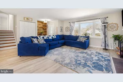 6703 Anders Terrace, Springfield, VA 22151 - Photo 4