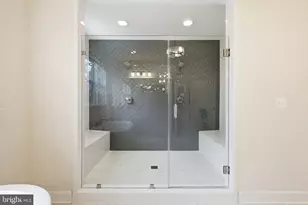 2867 Hill Rd, Vienna, VA 22181 - Photo 44