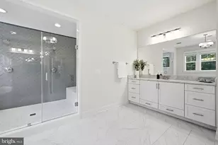 2867 Hill Rd, Vienna, VA 22181 - Photo 46