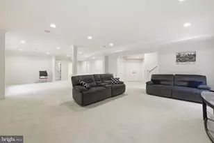 2867 Hill Rd, Vienna, VA 22181 - Photo 58