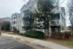 1716 Lake Shore Crest Dr, Reston, VA 20190 - Photo 2