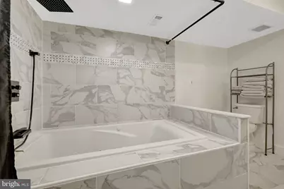 977 Redberry Court, Great Falls, VA 22066 - Photo 34