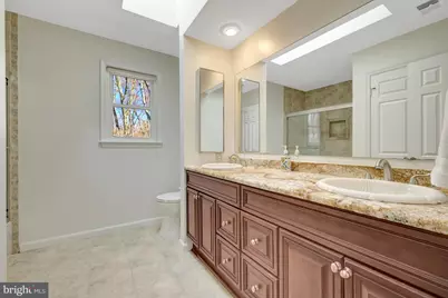 977 Redberry Court, Great Falls, VA 22066 - Photo 24