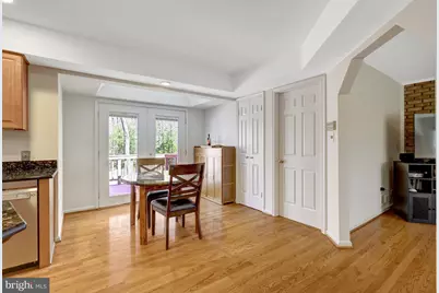 977 Redberry Court, Great Falls, VA 22066 - Photo 12