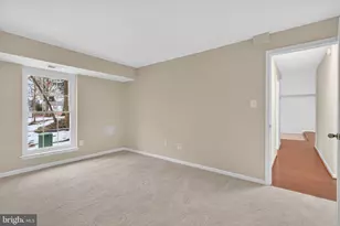 6319 Fenestra Ct, Burke, VA 22015 - Photo 28