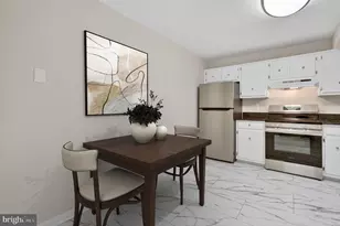 6319 Fenestra Ct, Burke, VA 22015 - Photo 20