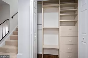 12629 Fantasia Dr, Herndon, VA 20170 - Photo 4