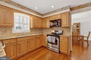 8836 Shadowlake Way, Springfield, VA 22153 - Photo 6