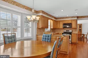 8836 Shadowlake Way, Springfield, VA 22153 - Photo 38