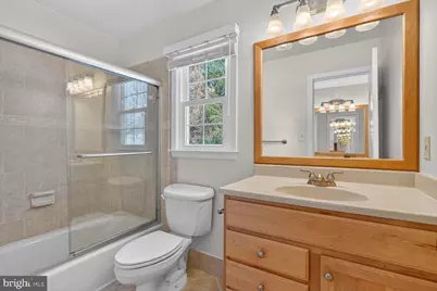 8836 Shadowlake Way, Springfield, VA 22153 - Photo 14