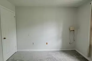 2868 Kelly Square, Vienna, VA 22181 - Photo 24