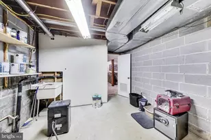 10505 Old Colchester Rd, Lorton, VA 22079 - Photo 46