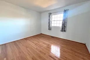 1008 Moorefield Creek Rd SW, Vienna, VA 22180 - Photo 32