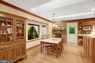 6804 Crossman St, Annandale, VA 22003 - Photo 12