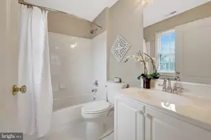 1710 Dove Point Ct, Vienna, VA 22182 - Photo 50