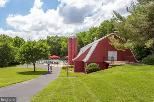 1710 Dove Point Ct, Vienna, VA 22182 - Photo 72