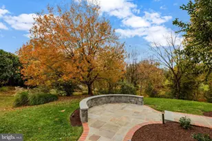 1710 Dove Point Ct, Vienna, VA 22182 - Photo 12