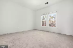 4875 Annamohr Dr, Fairfax, VA 22030 - Photo 40