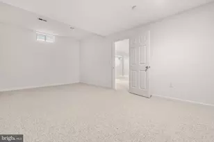 4875 Annamohr Dr, Fairfax, VA 22030 - Photo 50