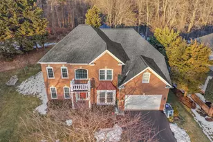 4875 Annamohr Dr, Fairfax, VA 22030 - Photo 4