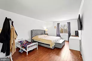 8350 Greensboro Dr, McLean, VA 22102 - Photo 18