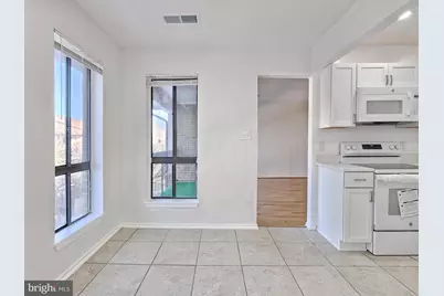 551 Florida Avenue #202, Herndon, VA 20170 - Photo 18