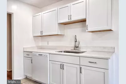 551 Florida Avenue #202, Herndon, VA 20170 - Photo 16