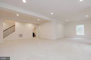 8835 Chrisanthe Ct, Fairfax Station, VA 22039 - Photo 90