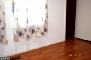 6174 Strasburg Dr, Centreville, VA 20121 - Photo 8