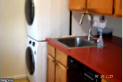 6174 Strasburg Dr #6174, Centreville, VA 20121 - Photo 12