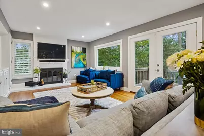 2111 Lirio Court, Reston, VA 20191 - Photo 6