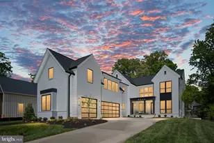 8642 McHenry St, Vienna, VA 22180 - Photo 1
