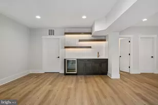 8642 McHenry St, Vienna, VA 22180 - Photo 82