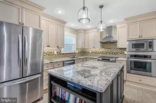 5922 Munson Ct, Falls Church, VA 22041 - Photo 8