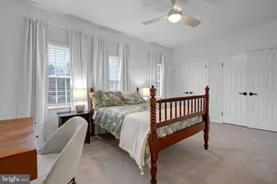 5922 Munson Ct, Falls Church, VA 22041 - Photo 16