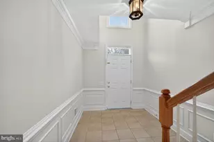 13717 Maple Sugar Ln, Herndon, VA 20171 - Photo 4