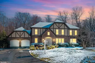 8661 Chase Glen Cir, Fairfax Station, VA 22039 - Photo 40