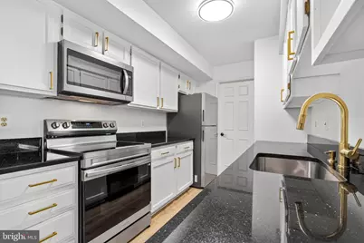 6910 Sandra Marie Circle, Alexandria, VA 22310 - Photo 16