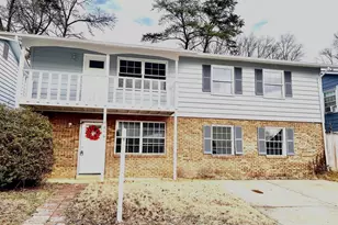 7219 Beverly Park Dr, Springfield, VA 22150 - Photo 2