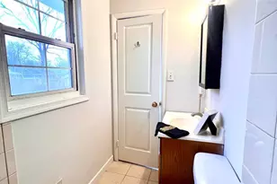 7219 Beverly Park Dr, Springfield, VA 22150 - Photo 24