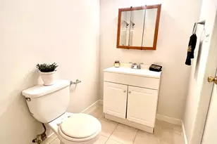 7219 Beverly Park Dr, Springfield, VA 22150 - Photo 18