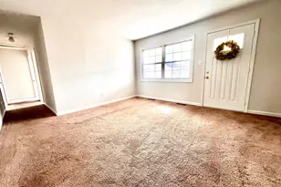 7219 Beverly Park Dr, Springfield, VA 22150 - Photo 6